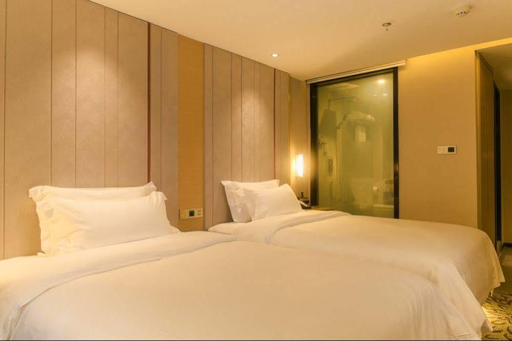 Guangzhou Colorful Days Hotel Exterior foto